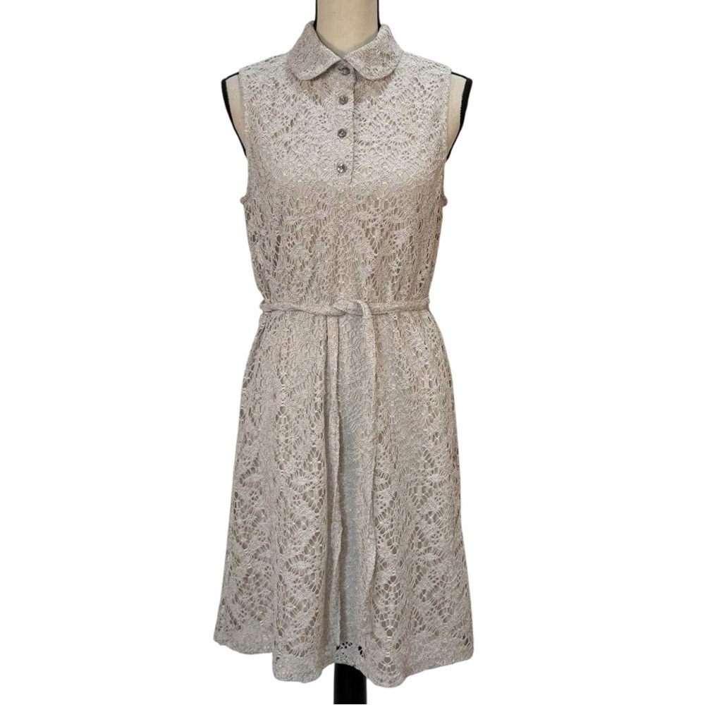Maggy London Crochet Lace Overlay Collard Sleeveless Dress size 8 beige